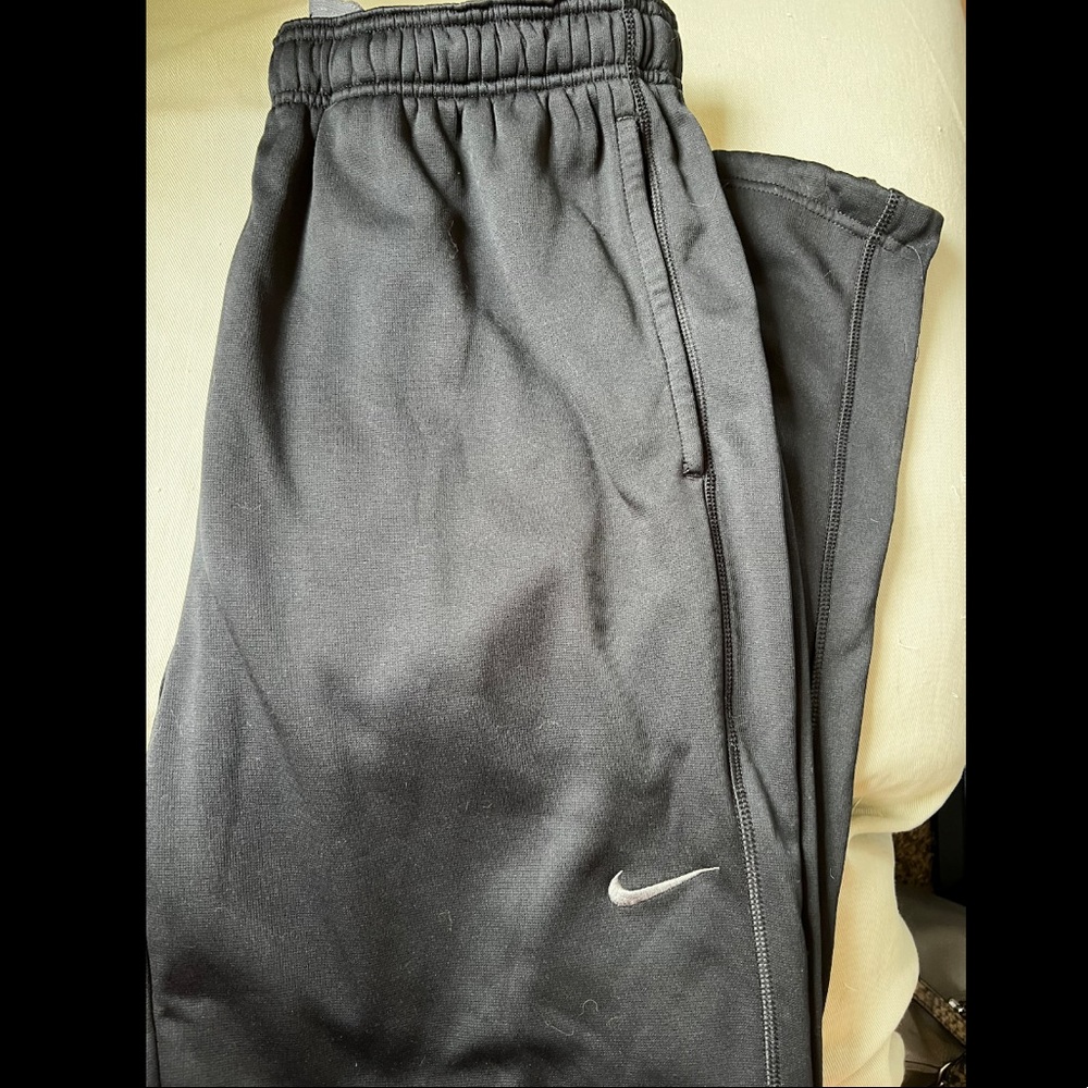Men’s Large Nike Sweatpants
